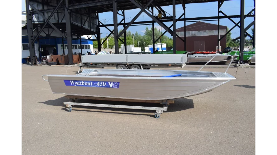 Wyatboat-430 Master Fish