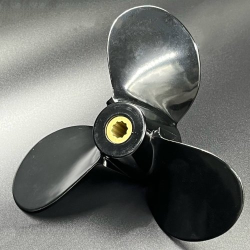 Гребной винт Suzuki DF4-DF6, DF4A-DF6A (3x7-1/2x8) (Polastorm)