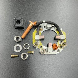 Щеточный узел мотора гидроподъемника Yamaha 115-225 (Premarine)
