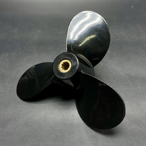 Гребной винт Suzuki DF4-DF6, DF4A-DF6A (3x7-1/2x6) (Polastorm)