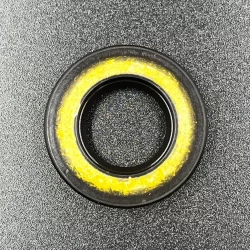 Сальник Yamaha (93101-16001) (16x30x6) (Yamaha)