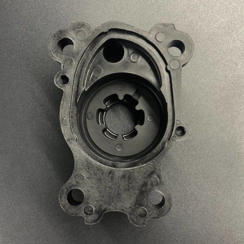 Корпус помпы охлаждения Yamaha 40-50, F40-60 (Yamaha)