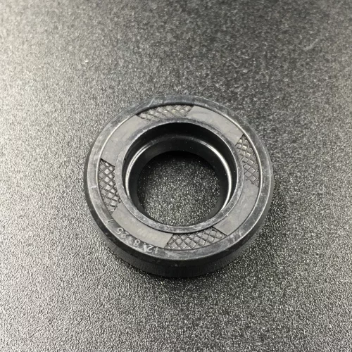Сальник Suzuki (12.8x25x7) (Omax)