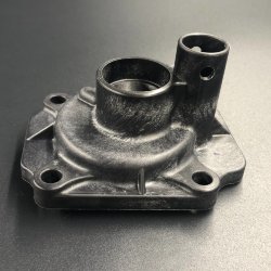 Корпус помпы охлаждения Suzuki DT25-30, DF25-30(A) (Suzuki)