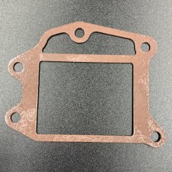 Прокладка глушителя Yamaha 9,9-15  (Yamaha) (RAC)