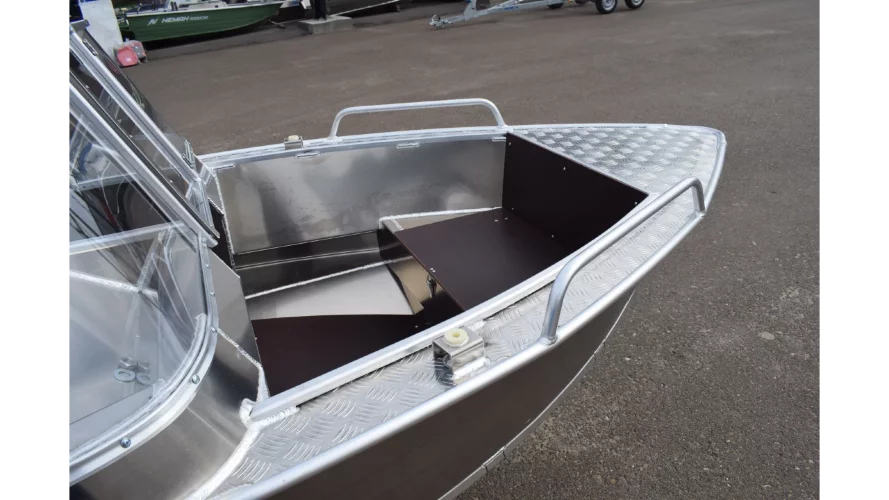 Wyatboat-430 DCM