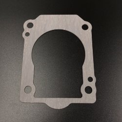 Прокладка под пластину помпы охлаждения Suzuki DF150-250, DF150-250(A) (Suzuki)