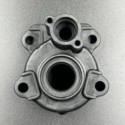Корпус помпы охлаждения Yamaha F75-100 (Yamaha)