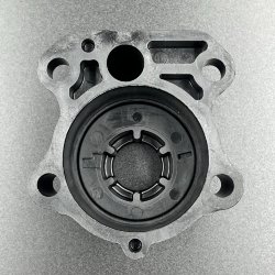 Корпус помпы охлаждения Yamaha F75-100 (Yamaha)
