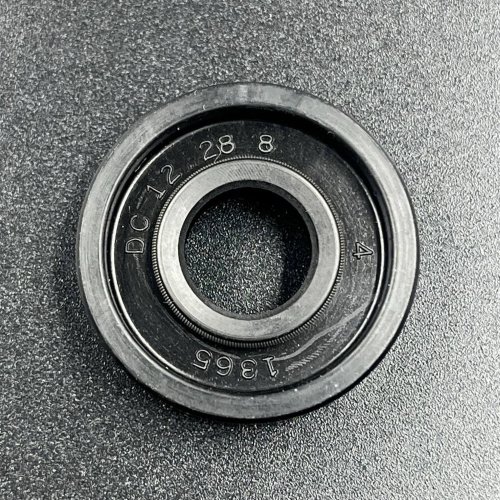 Сальник Suzuki (12x28x8) (Omax)