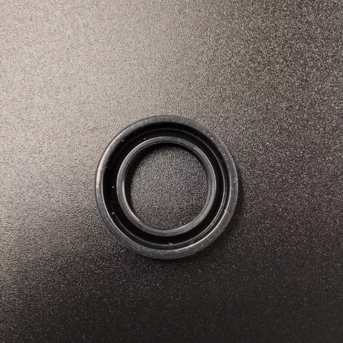 Уплотнение гидроподъемника Yamaha 55-90 (Omax)