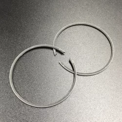 Кольца поршневые, комплект на один поршень Suzuki DT9.9-15 (толщина 1.5mm) (0.50 mm) (PREMARINE)
