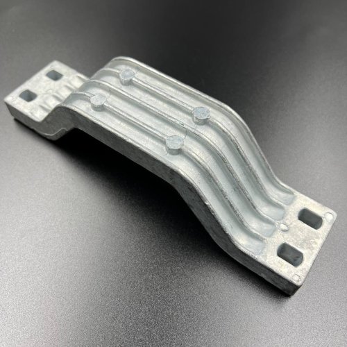 Анод струбцины Yamaha 115-250, F80-350 (цинковый) (Omax)