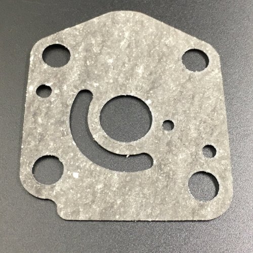 Прокладка под пластину помпы охлаждения Suzuki DT9.9-15, DF9.9-15 (Omax)