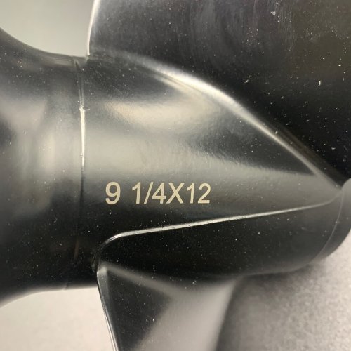 Гребной винт Suzuki DT9.9A-DT15A, DF9.9B, DF8A-20A (3x9-1/4x12)
