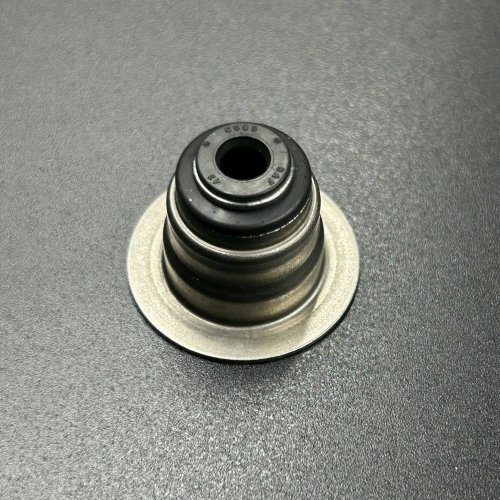 Колпачок маслосъемный Mercury 30-40 CARB/ 40-60 EFI (MERCURY)