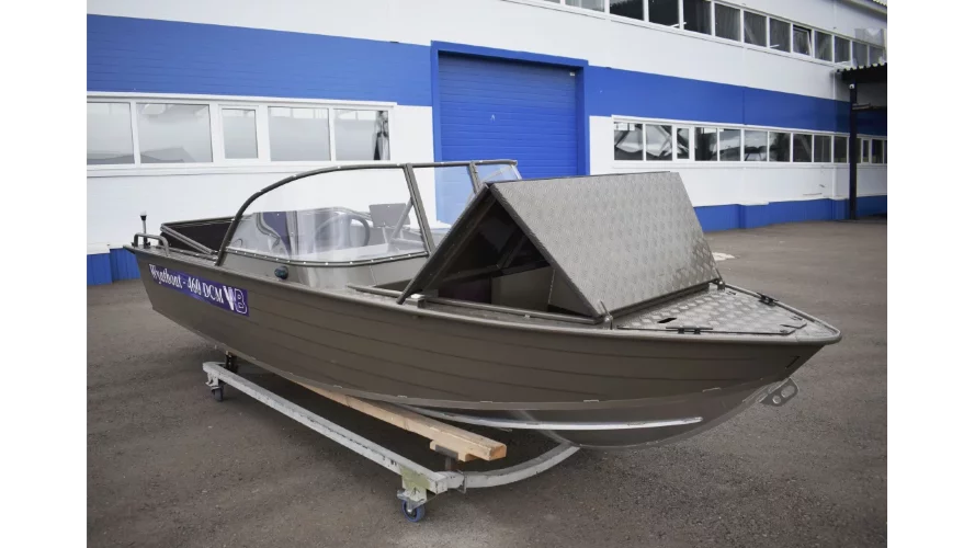 Wyatboat-460 DCM