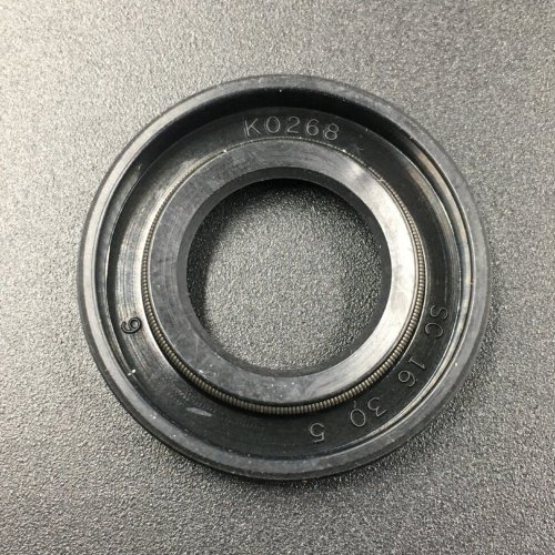 Сальник Yamaha (93104-16M01; 93104-16M04; 93101-16M36) (16x30x5) (Omax)