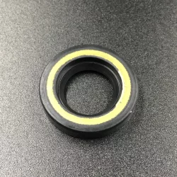 Сальник Yamaha (93101-17054) (17x30x6) (Omax)