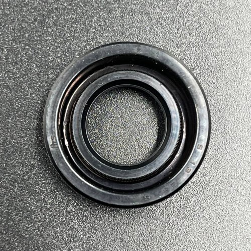 Сальник Yamaha (93101-13M11) (13x25x6) (Yamaha)