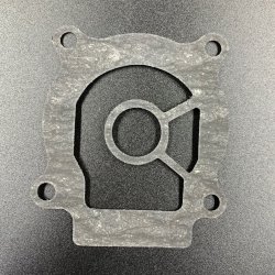 Прокладка под пластину помпы охлаждения Suzuki DT25-40, DF40-50, DF40-60(A) (Omax)