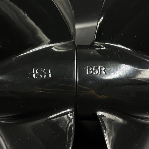 Гребной винт Volvo Penta DP B5 Front&amp;Rear Props B5F&amp;B5R (Polastorm)