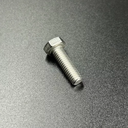 Болт Yamaha 90105-06M18 (M6x20) (Yuelang)