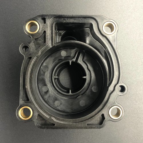 Корпус помпы охлаждения Suzuki DF60-70 (Suzuki)