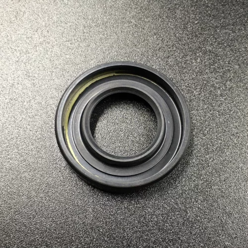Сальник Yamaha (93104-16M04; 93104-16M01; 93101-16M36) (16x30x5) (Yamaha)