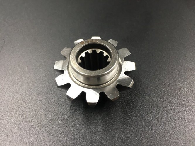 Шестерня вертикального вала (Пиньон) Suzuki DT9.9-15, DF8-20(A), DF9.9(B) (Omax)