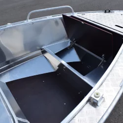 Wyatboat-550 DCM
