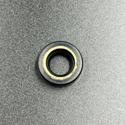 Сальник Yamaha (93101-11M23) (11,8х22х7) (RT)