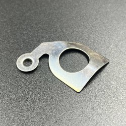 Пружина крепления капота Yamaha 60-70