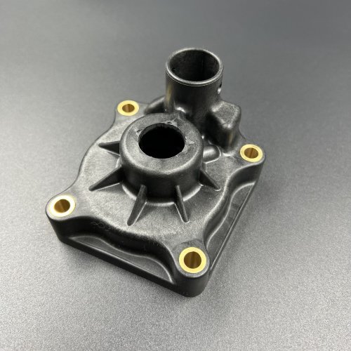 Корпус помпы охлаждения Suzuki DF40-60(A) (Suzuki)