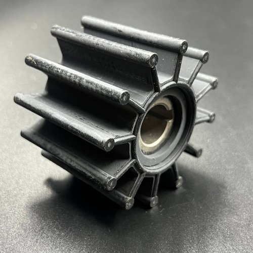 Крыльчатка помпы охлаждения Mercruiser CMD QSD 4.2L (Sherwood) (Quicksilver)