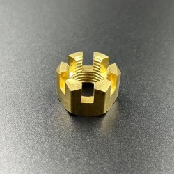 Гайка крепления гребного винта Yamaha 20-30, F20-45 (90171-16011) (Osaka)
