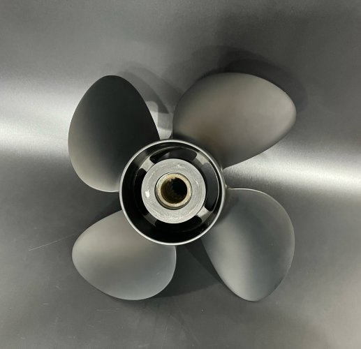 Гребной винт Yamaha 60-140, F70-F130 (4x13-1/4x13) (Solas)