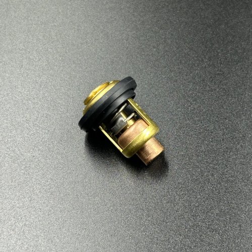 Термостат Suzuki DT9.9-40, DF9.9-70 (60 °C) (Premarine)