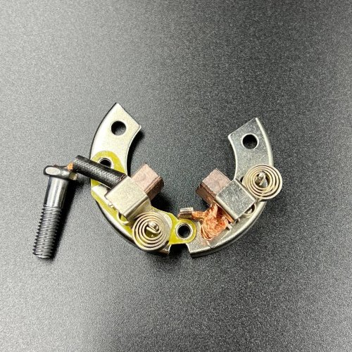 Щеточный узел Suzuki 20-40, Yamaha 40-70 (Omax)