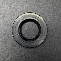 Манжета резинометаллическая OIL SEAL (MERCURY) QS