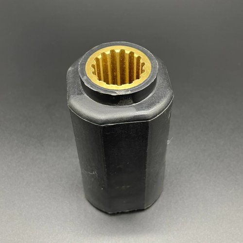 Втулка гребного винта резиновая Yamaha 60-140, F70-130 (Polamax) (Polastorm)