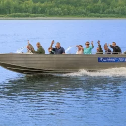 Wyatboat-700