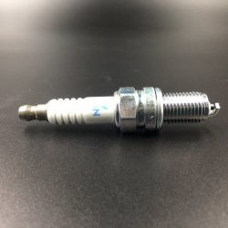 Свеча NGK DCPR7E