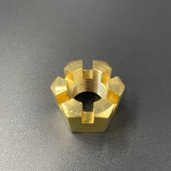 Гайка крепления гребного винта Yamaha 100-250, F75-350 (Yamaha)