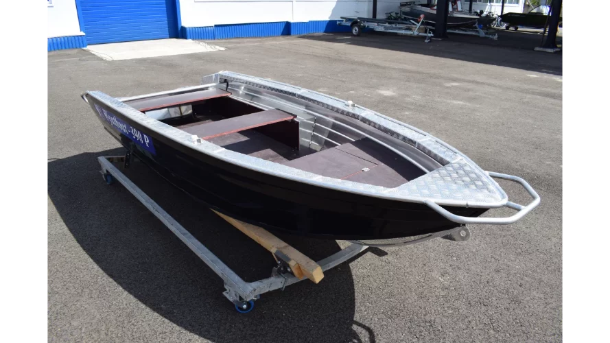 Wyatboat-390 P