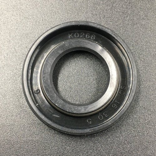 Сальник Yamaha (93101-16M36; 93101-16M01; 93104-16M04) (16x30x5) (KACAWA)