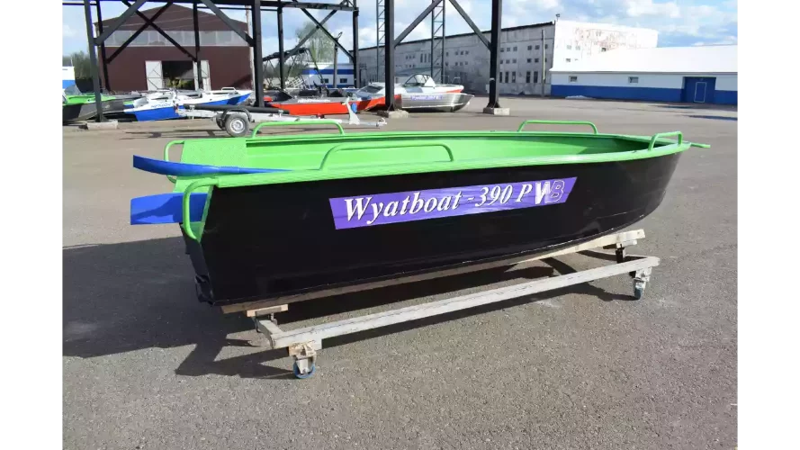 Wyatboat-390Р Увеличенный борт
