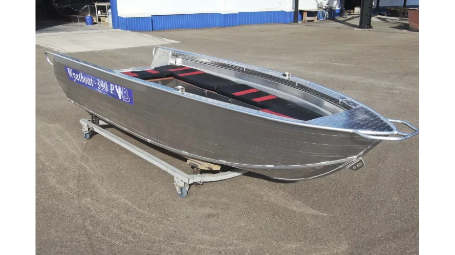 Wyatboat-390РМ увеличенный борт