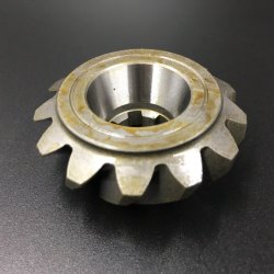 Шестерня вертикального вала (Пиньон) Yamaha 40-50, F40-50 (Yamaha)
