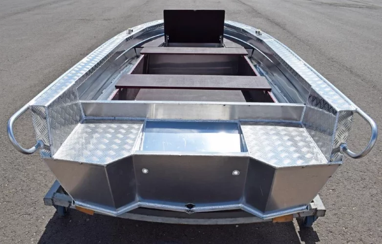 Wyatboat-390Р Fish